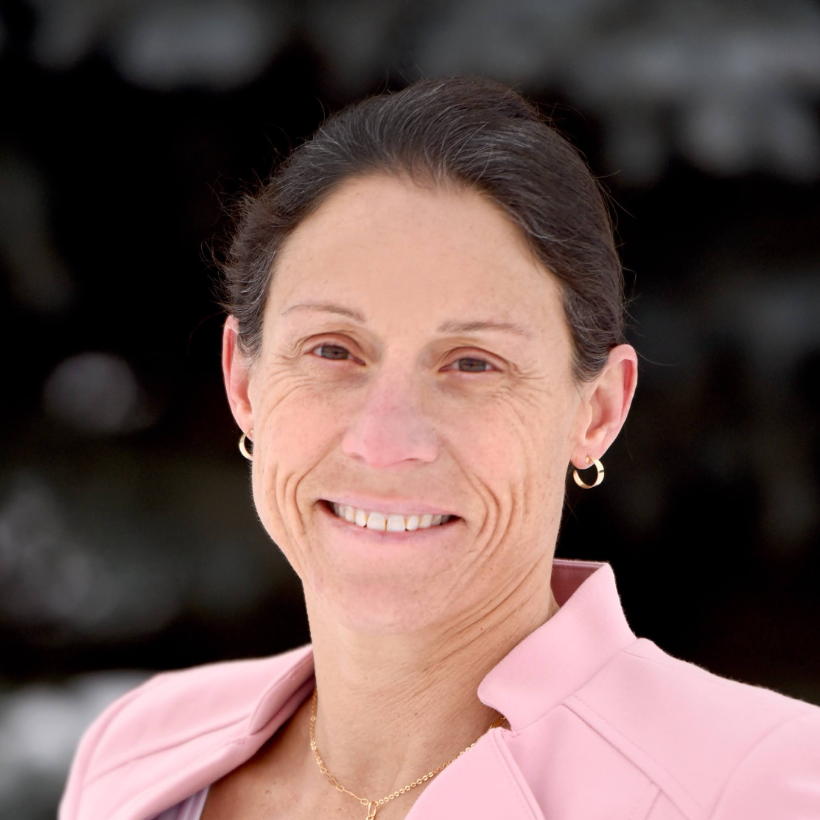 Linda Elkins