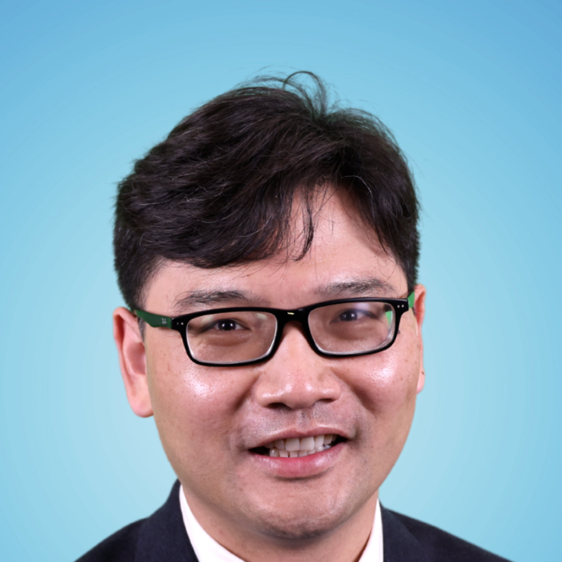 Xiaowei Li